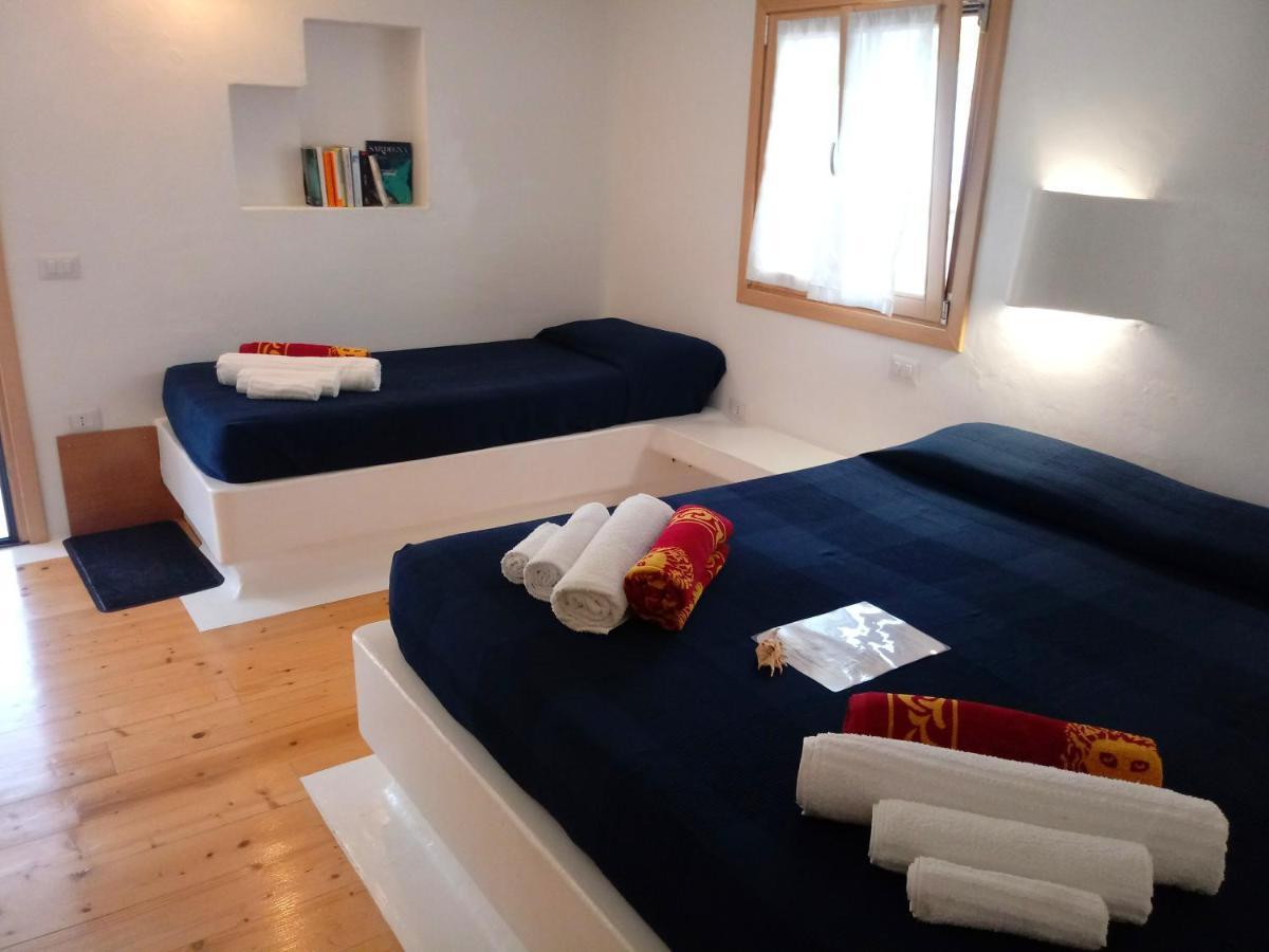 Porto Columbu - Perd'E Sali Casa Namaste B&B 외부 사진