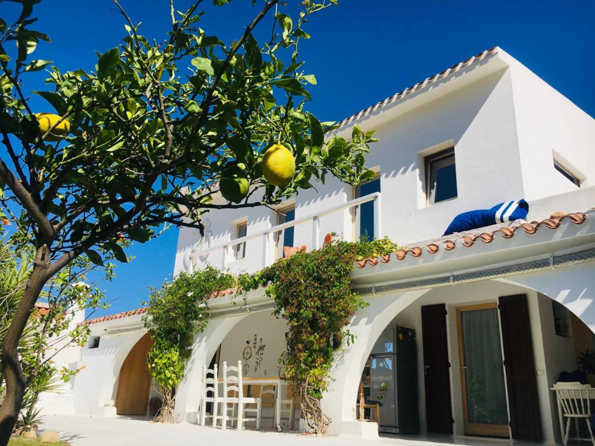 Porto Columbu - Perd'E Sali Casa Namaste B&B 외부 사진